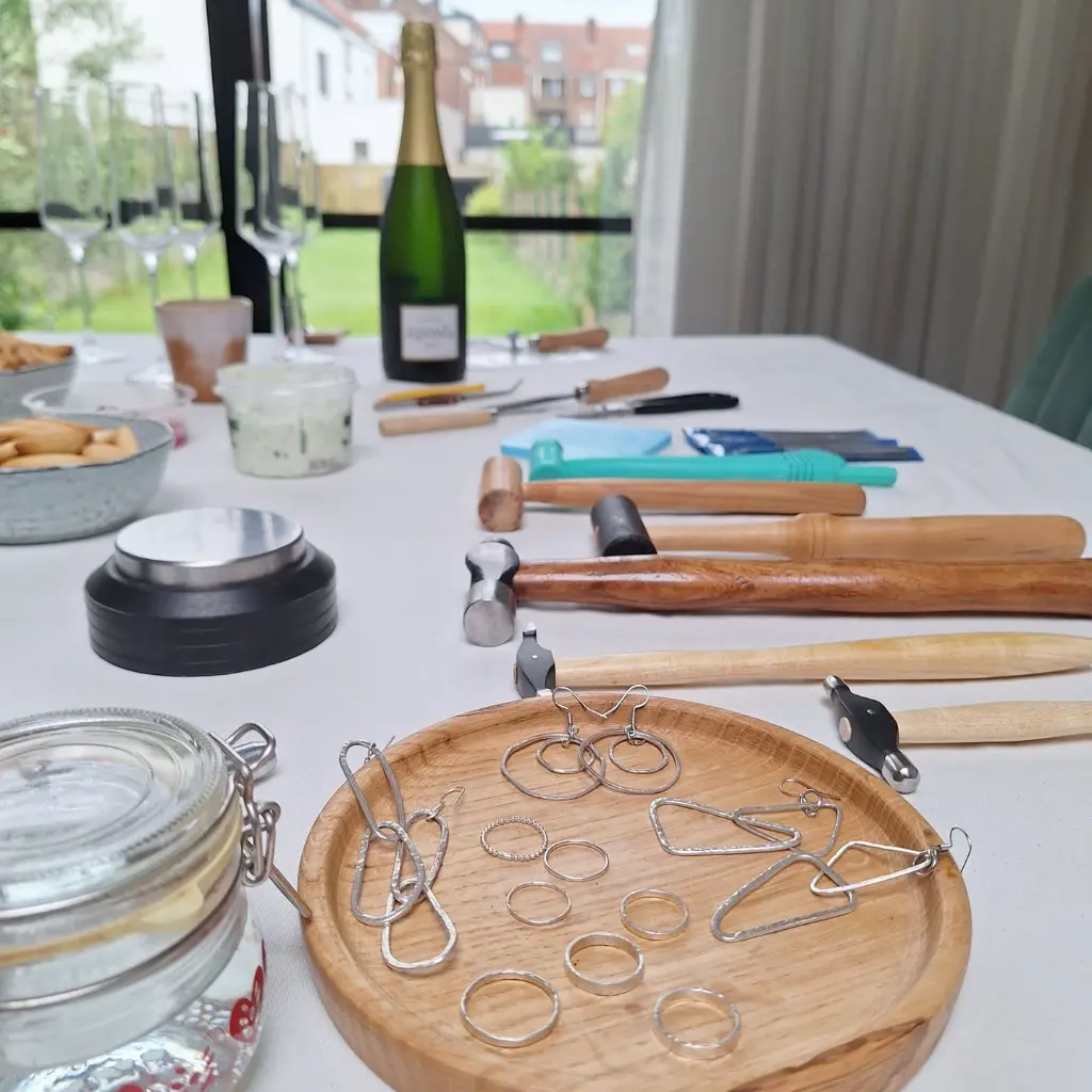 workshop zilveren juwelen homeparty