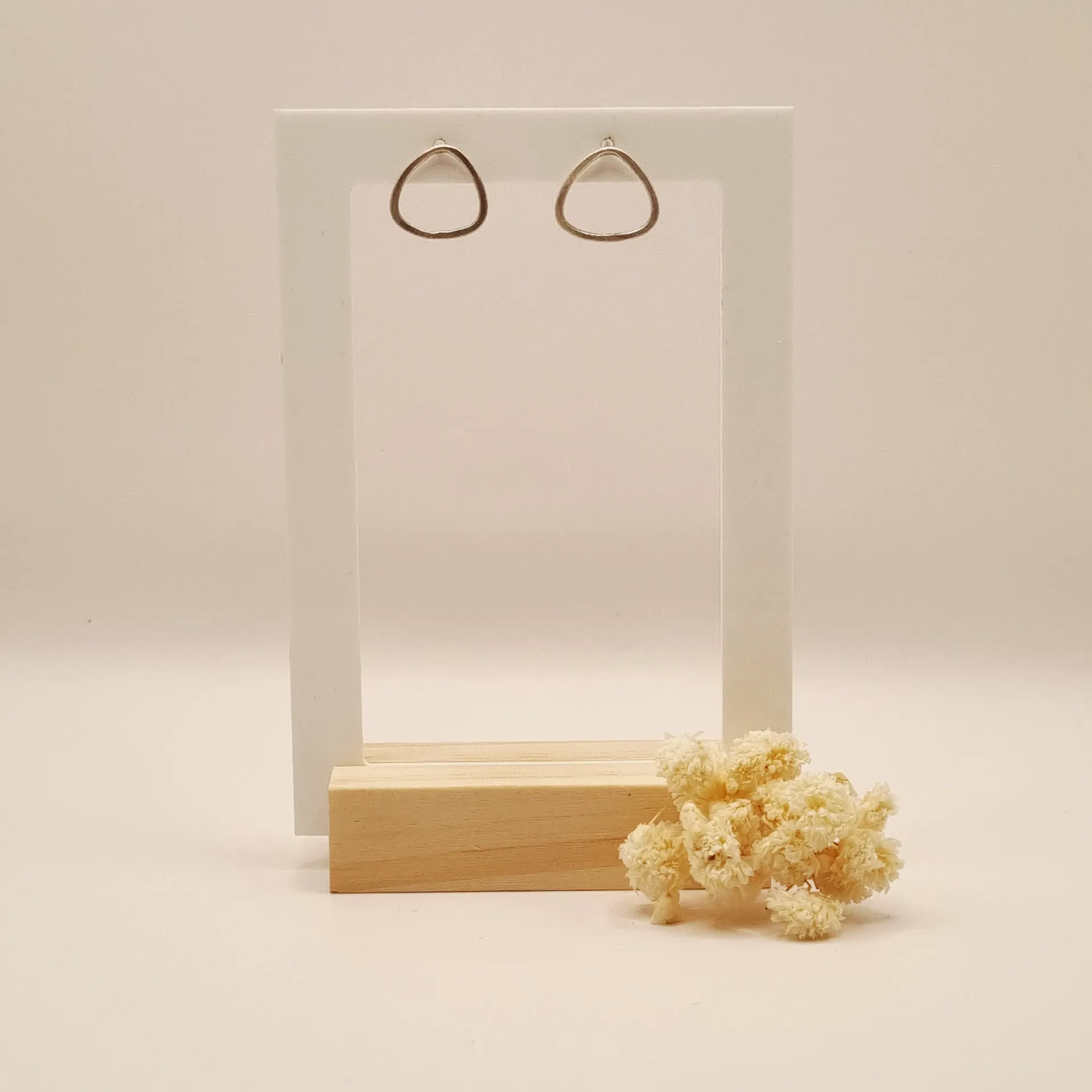 Oorstekers 'Pebble' (mat)