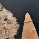 Fijne ring met hamerslag (vlakken)