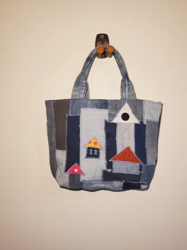 Mini totebag uit jeans met huisjes